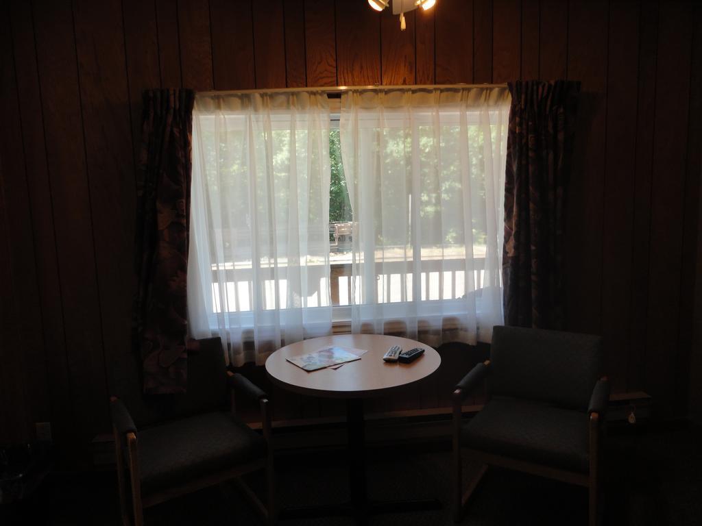 Dorset The Nordic Inn מראה חיצוני תמונה